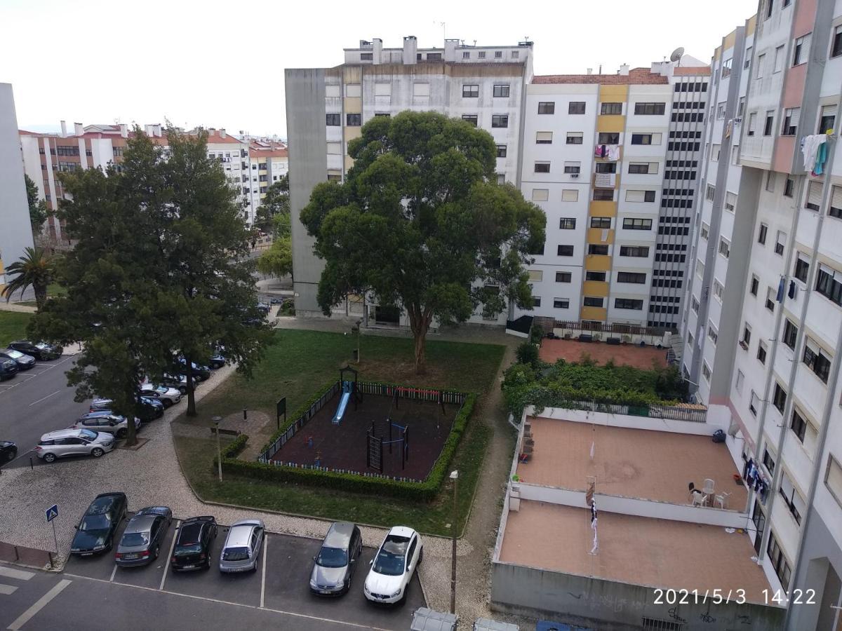 Quartos Cesario Verde Massama Queluz Εξωτερικό φωτογραφία