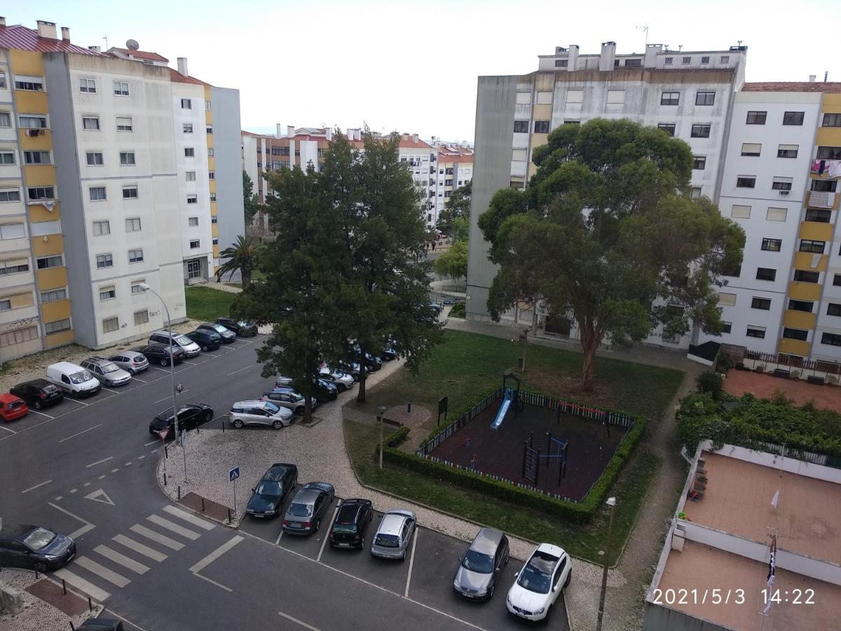 Quartos Cesario Verde Massama Queluz Εξωτερικό φωτογραφία